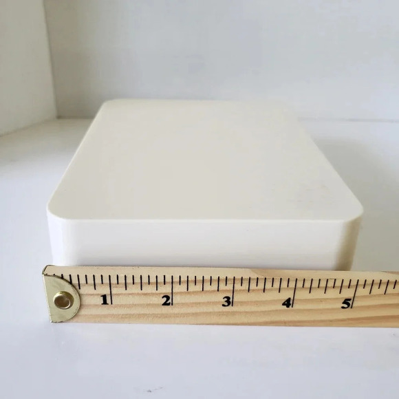 Vintage 1980s set of 7 Mini Perfumes in Plastic Case. - Picture 5 of 7